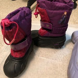 Sorel Frozen Anna Snow Boots Size 9